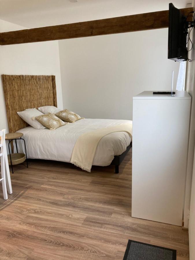 Appart'Hotel Saint Patrice Bayeux Luaran gambar