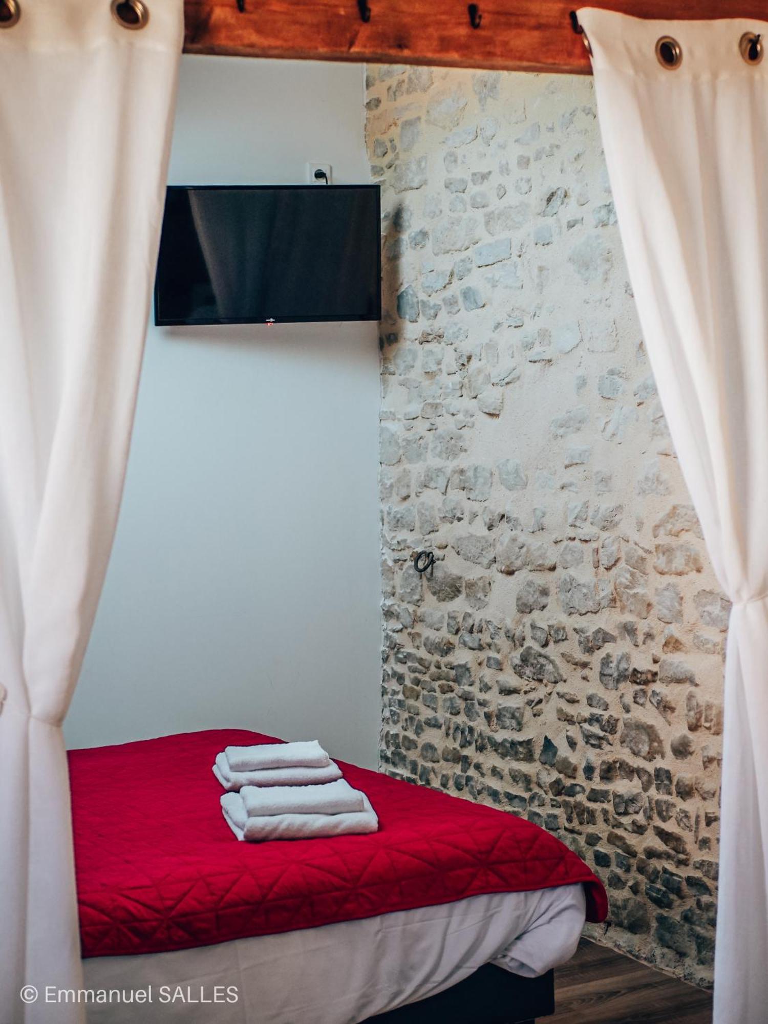 Appart'Hotel Saint Patrice Bayeux Luaran gambar